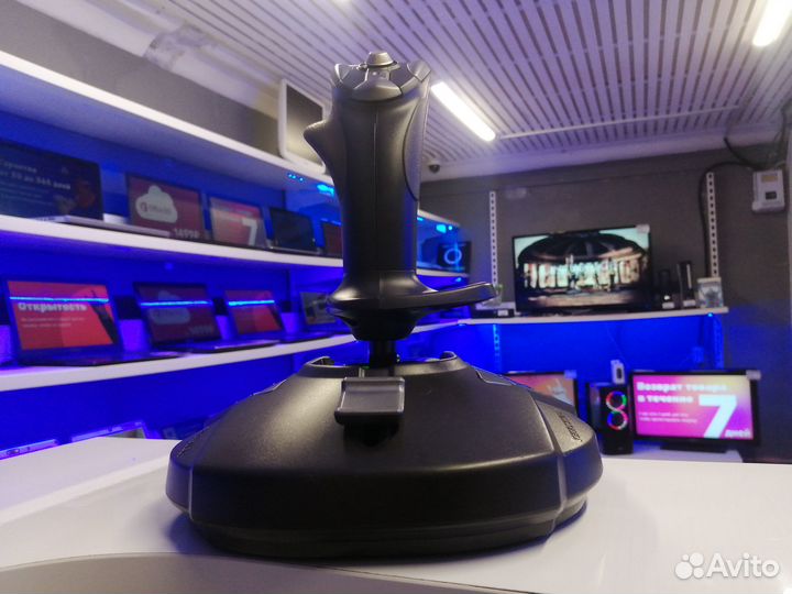Джойстик Thrustmaster T.16000M V.1 (Ленина 30)