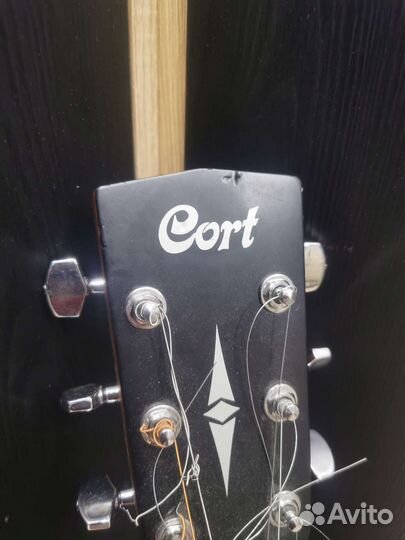 Электро-акустическая гитара cort AD810