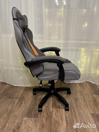 Компьютерное кресло