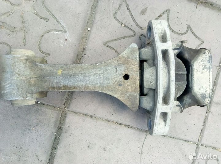 Подушка задняя киа сид 2012-2017