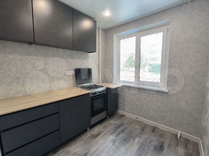 3-к. квартира, 60,9 м², 2/5 эт.