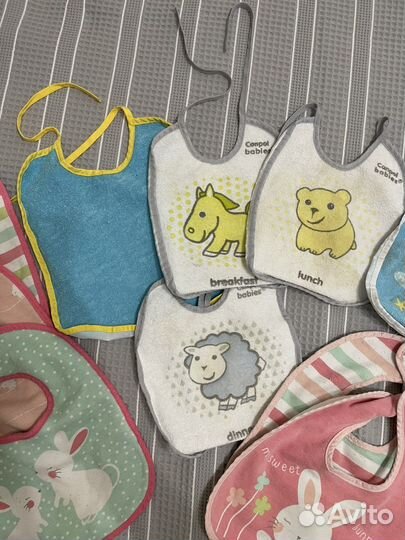 Плед, пеленки, слюнявчики, одеялко на выписку