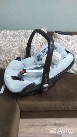 Детское автокресло от 0 maxi cosi
