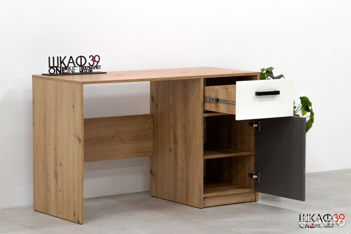 Fini 08 Стол компьютерный Дуб артисан/Белый/Антрац