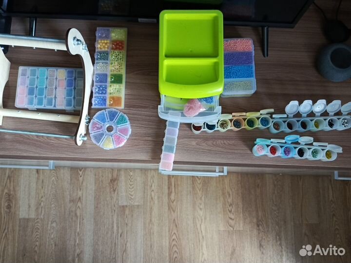 Всё для бисероплетения