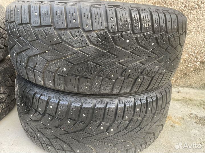 Gislaved NordFrost 100 215/55 R16