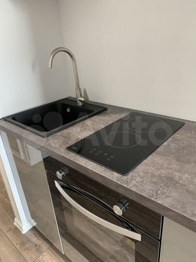 Квартира-студия, 23,7 м², 17/20 эт.