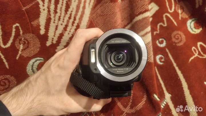 Blu-Ray/HDD Full HD-Видеокамера - Hitachi DZ-BD9H