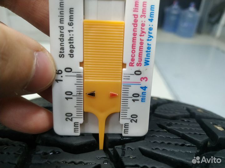 Bridgestone Blizzak Spike-02 195/55 R16 87T