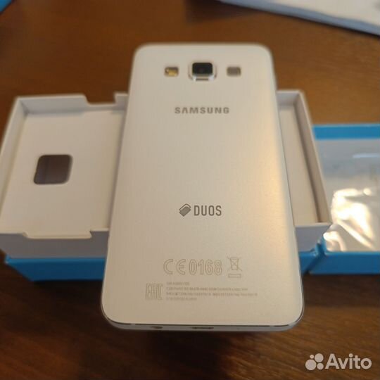 Samsung Galaxy A3 SM-A300F, 16 ГБ