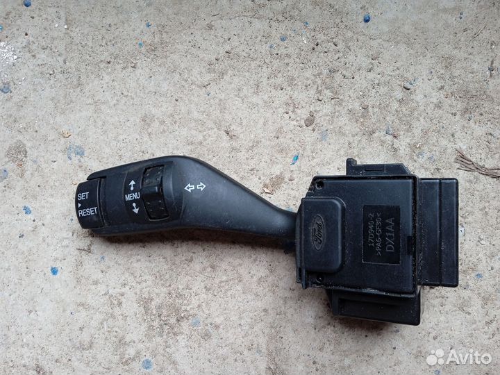 Подрулевые переключатели Ford Focus II