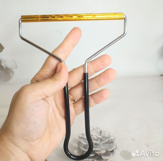 Скребок от катышек и шерсти для одежды, ковров