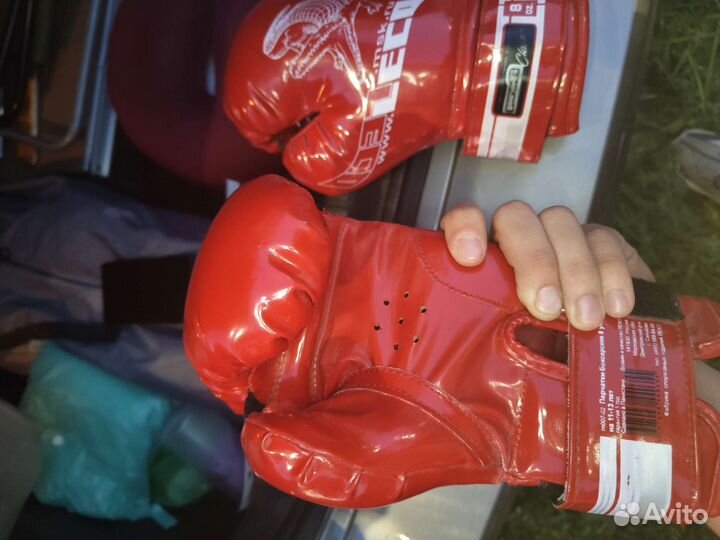 Боксерские перчатки 8 oz
