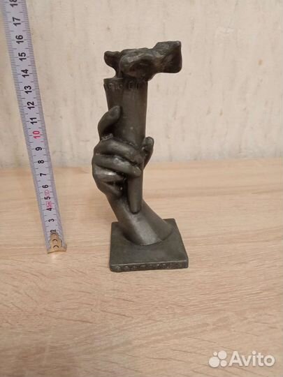 Статуэтка факел