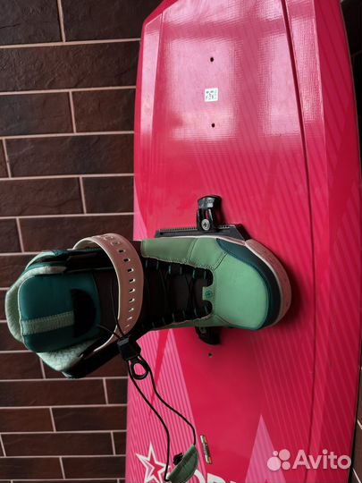 Ботинки для вейкборда