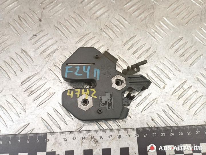 Замок капота Volvo XC90 2004 31218474