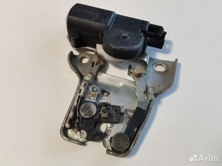 Замок багажника Crown jzs155