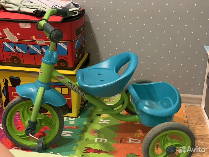 Детский трехколесный велосипед
