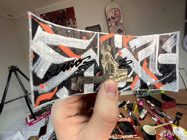 Купюра граффити весна