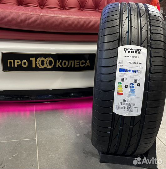 Nokian Tyres Hakka Blue 3 215/55 R16 97W