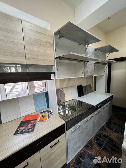 Кухонный гарнитур Бетон 2 метра