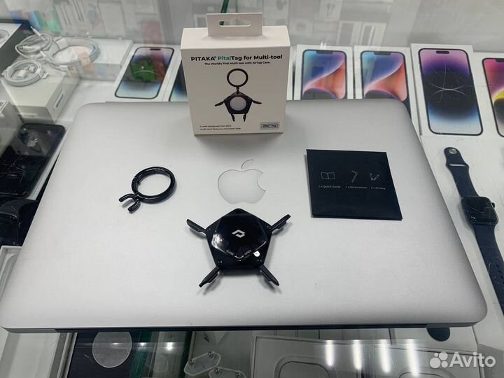Чехол - мультитул Pitaka для AirTag