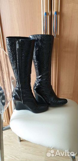 Сапоги кожа лакированные, bruno Magli 37-38р