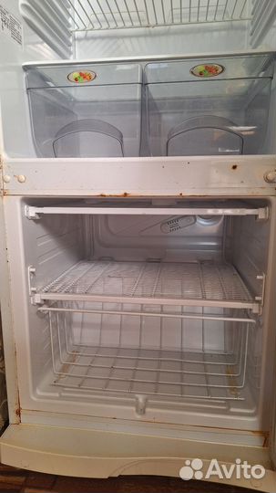 Холодильник атлант бу
