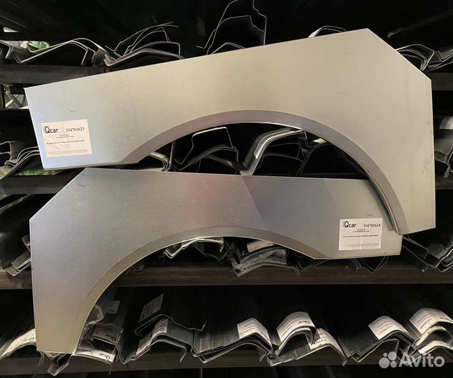 Арка правая Mercedes CLK (W209) Coupe 2002-2009