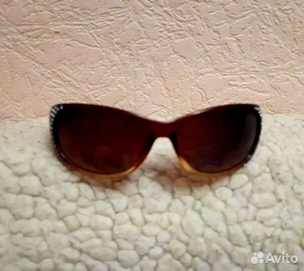 Солнцезащитные очки женские