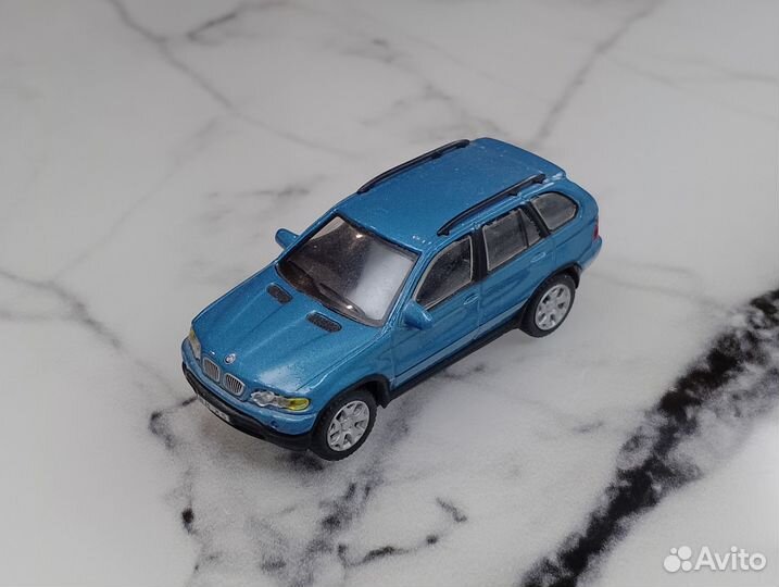 BMW X5 e53 (1999-2006), синий