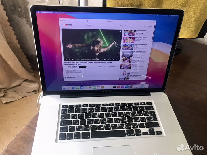 Ноутбук Apple Macbook Pro 17