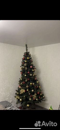 Елка искусственная