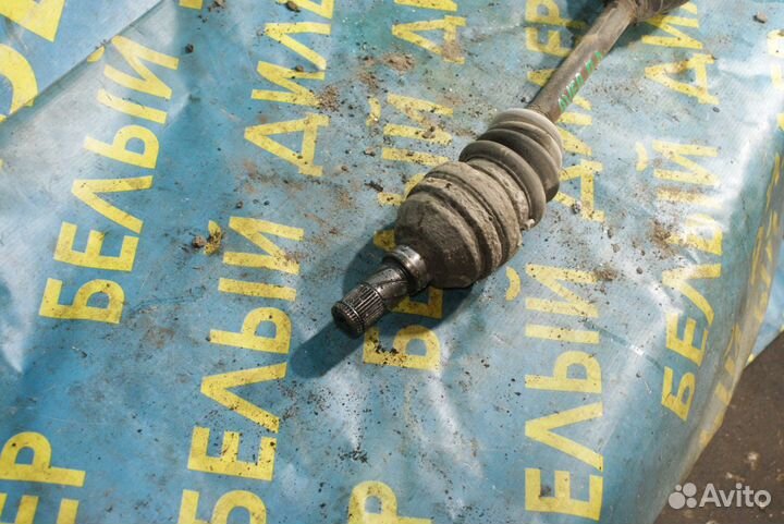 Передняя левая полуось Chevrolet Aveo T200