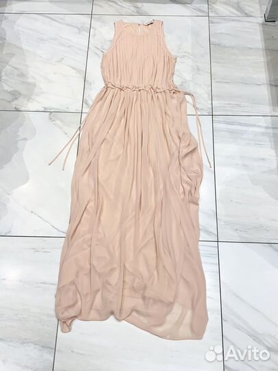 Трендовое макси платье р.46-48 персик