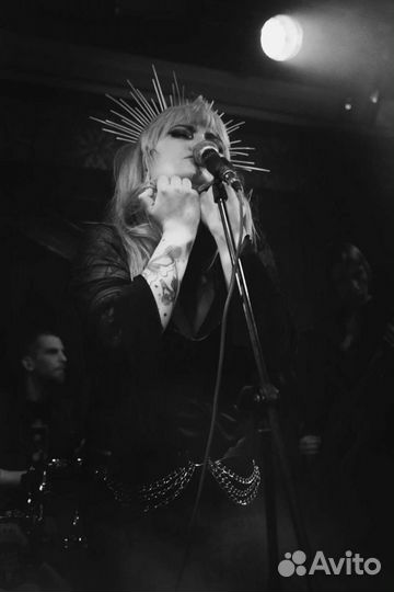 Уроки современного вокала (онлайн/очно)