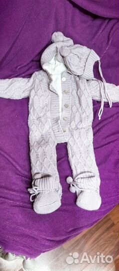 Зимний комбинезон для девочки вязаный