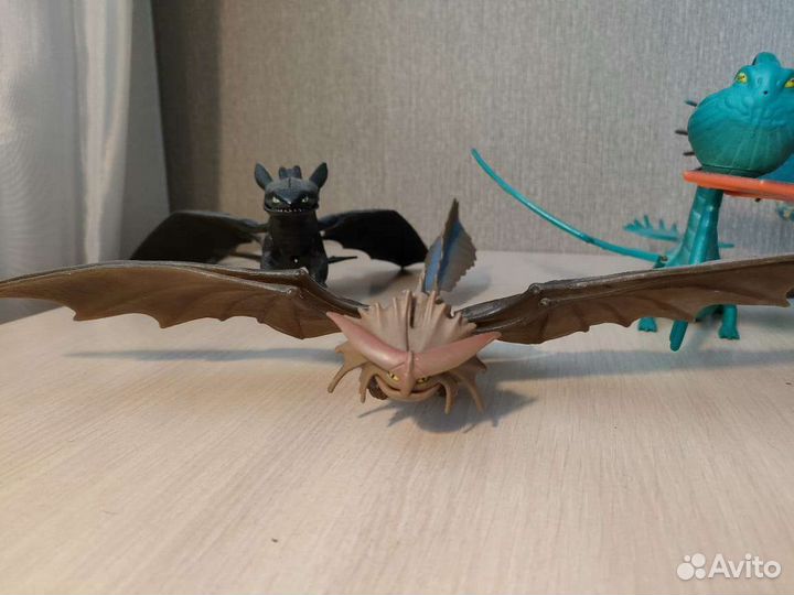 Драконы из мультфильма 