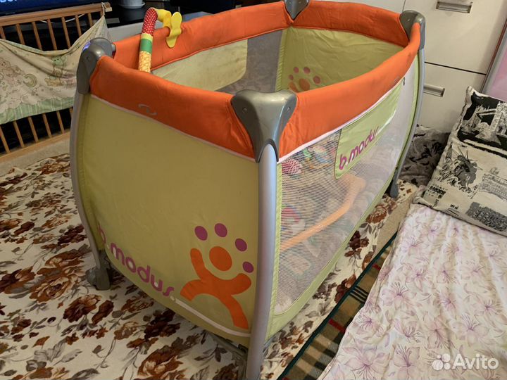 Продам Манеж