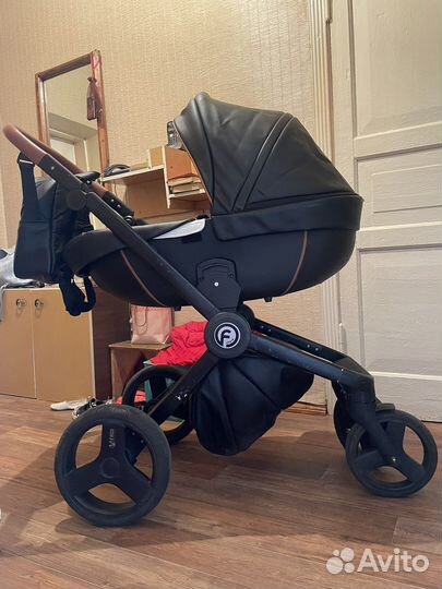 Коляска детская 3 в 1
