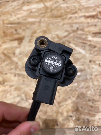 Датчик давления наддува Mercedes om651
