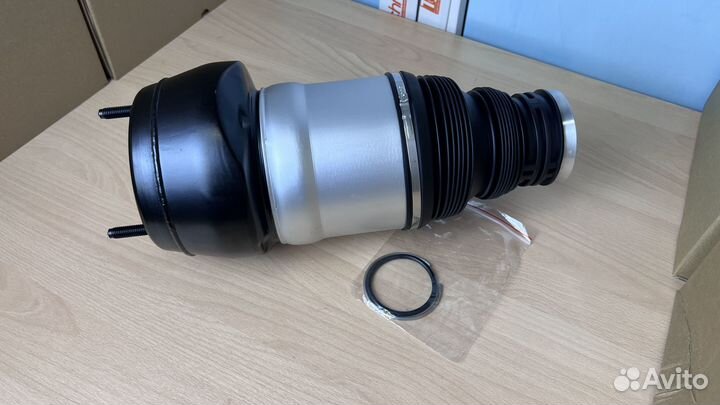 Передний баллон Mercedes Benz W166 ML он же Merced