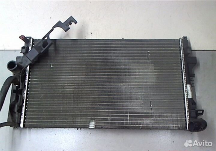 Радиатор Mercedes Vito W639 2.1 CDI