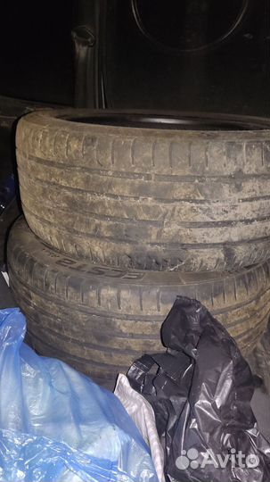 Kumho Ecsta HS51 235/45 R18 45W