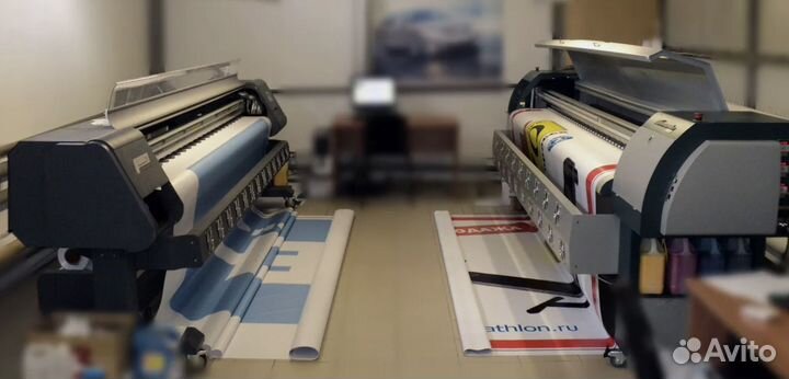Оператор широкоформатного принтера / печатник
