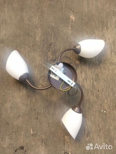 Светильник настенный