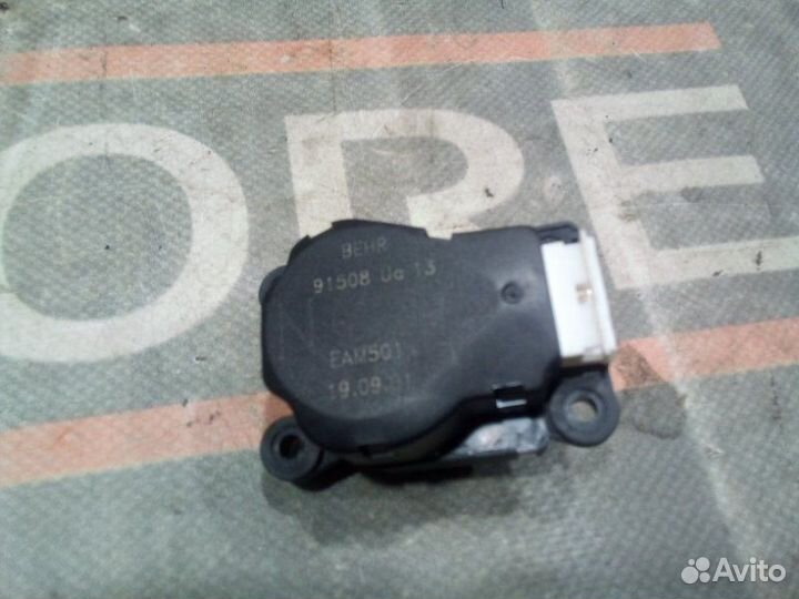 Привод заслонки отопителя Mercedes-Benz S-Class