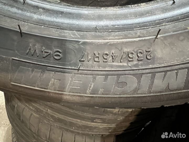 Michelin Primacy 3 235/45 R17
