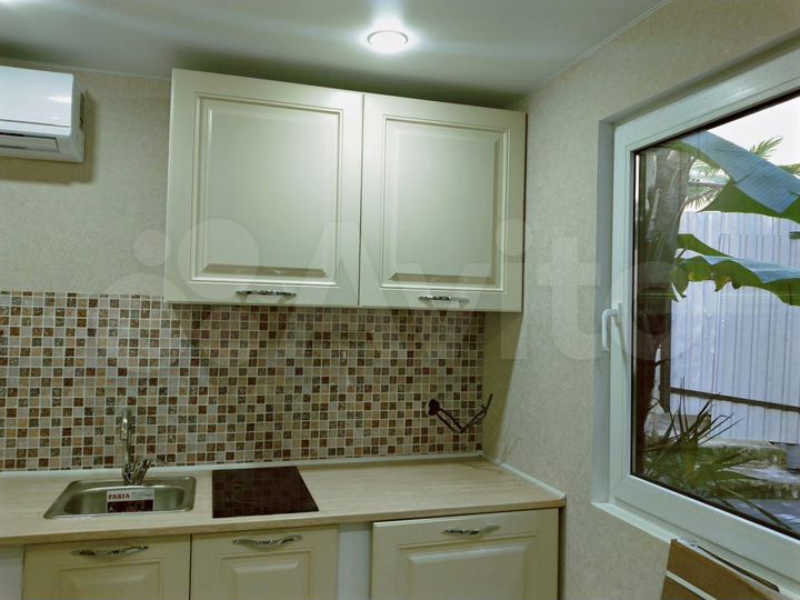 Дом 27 м² на участке 1 сот.