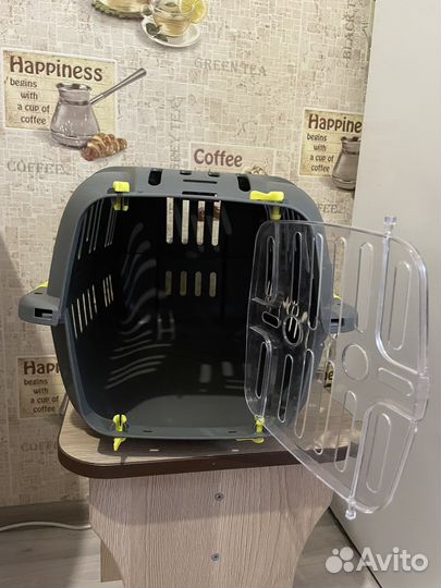 Переноска для животных пластиковая